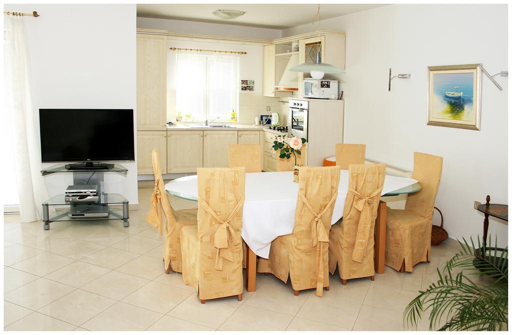 Apartments Ruza Primošten Zimmer foto